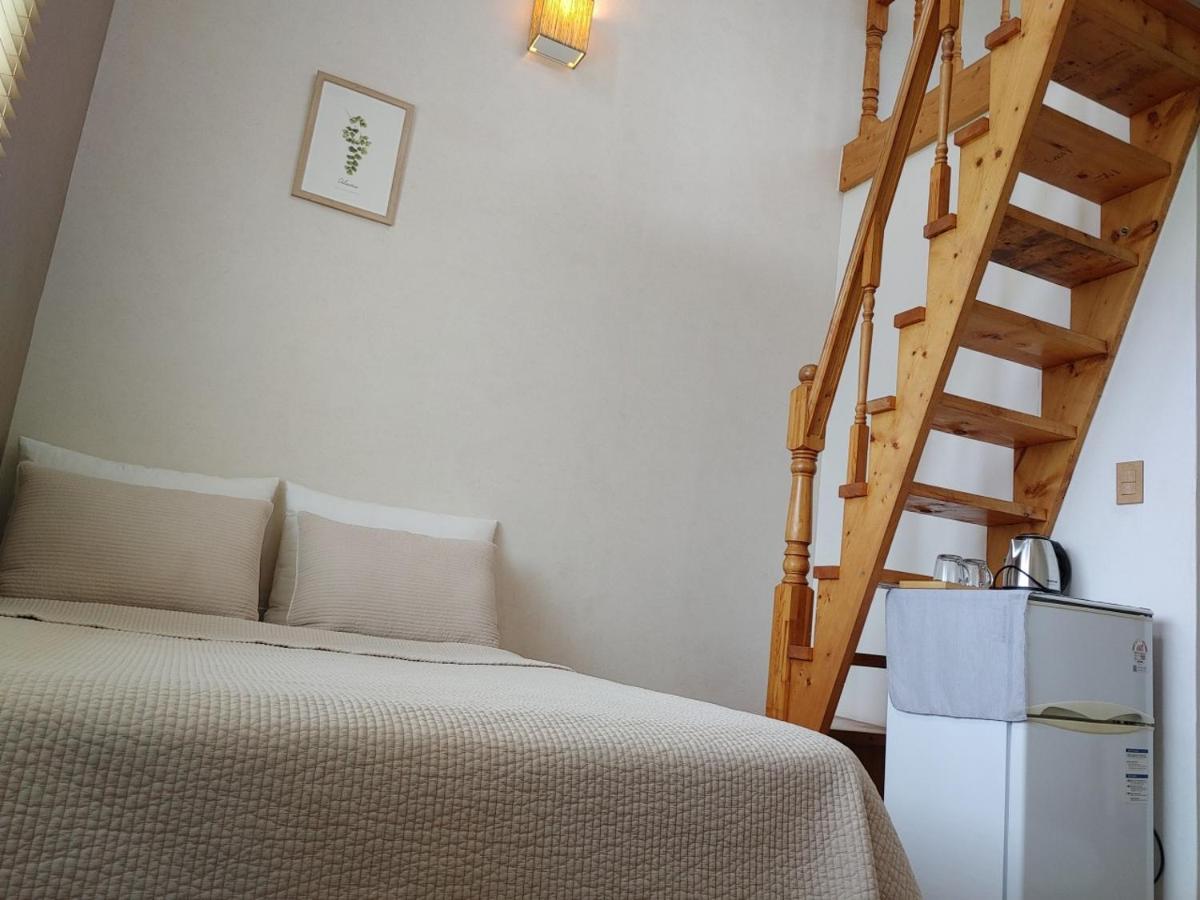 Moon Forest Guesthouse Jeju by Eksteriør bilde